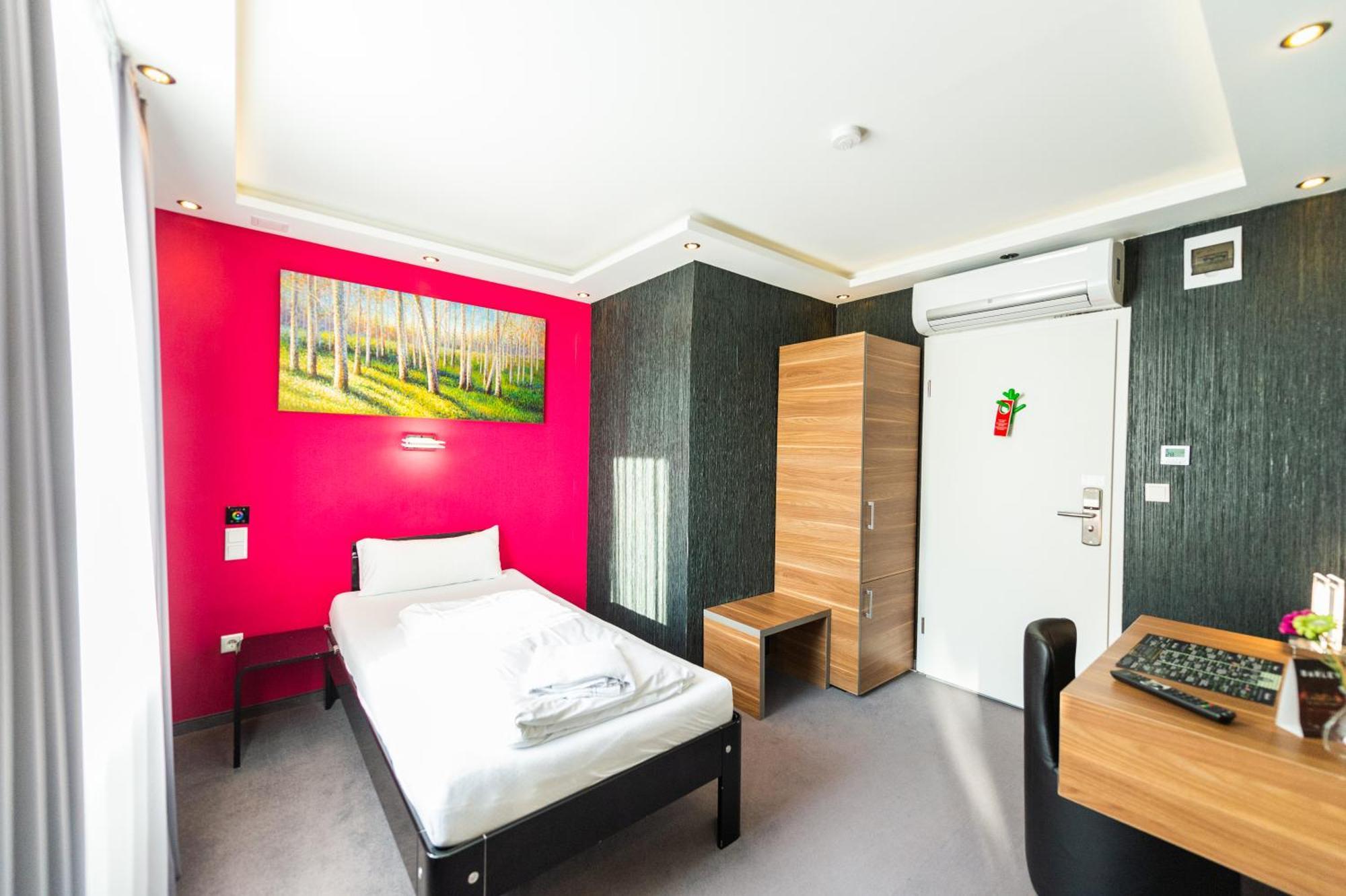 Stay-Inn Bielefeld Zentrum エクステリア 写真