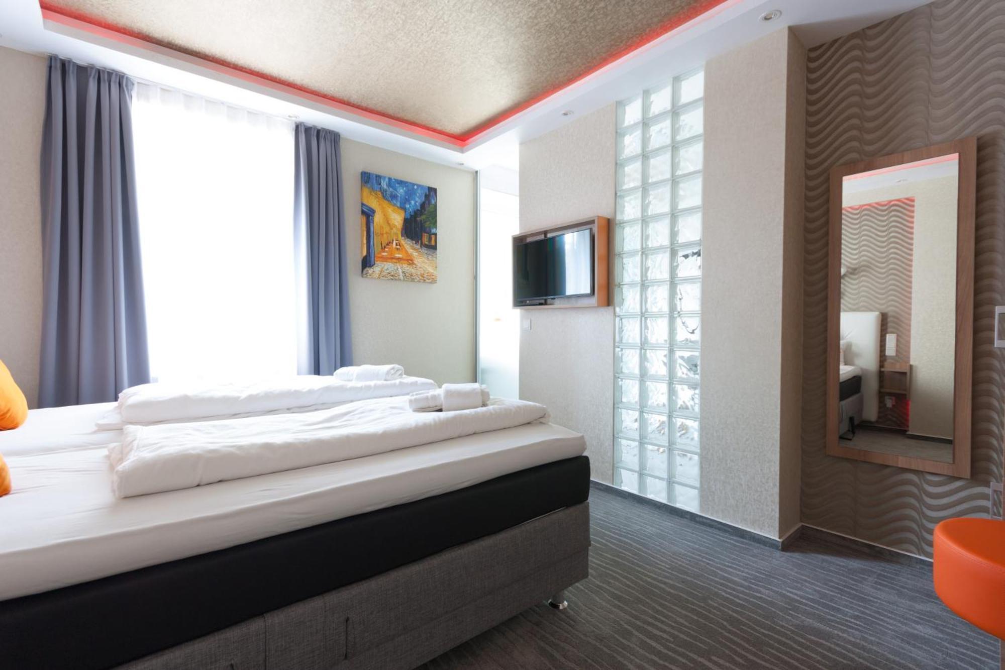 Stay-Inn Bielefeld Zentrum エクステリア 写真