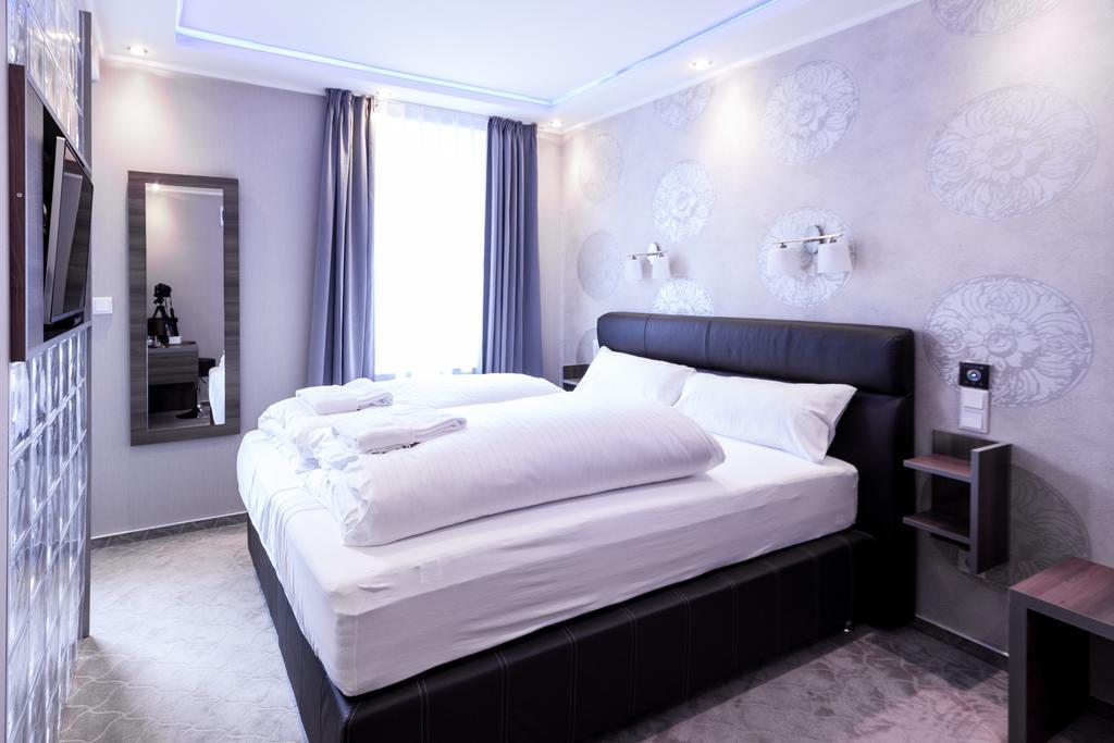 Stay-Inn Bielefeld Zentrum エクステリア 写真