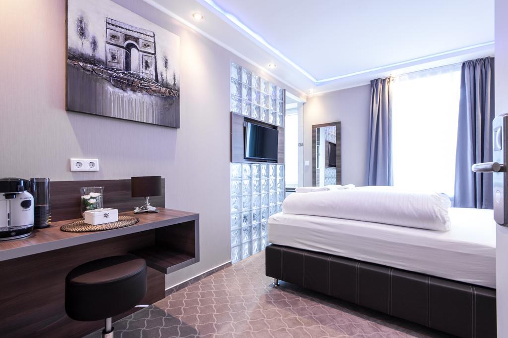 Stay-Inn Bielefeld Zentrum エクステリア 写真